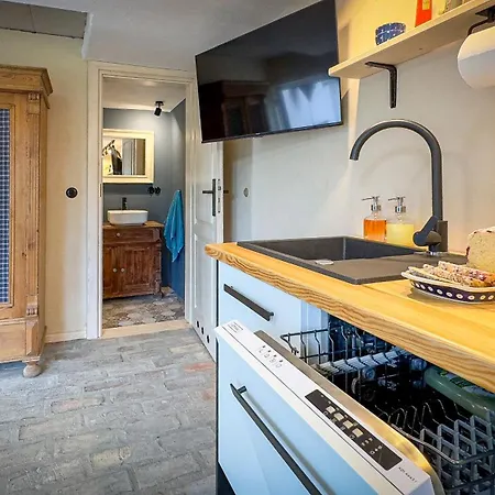 Szary Domek Ferienhaus *